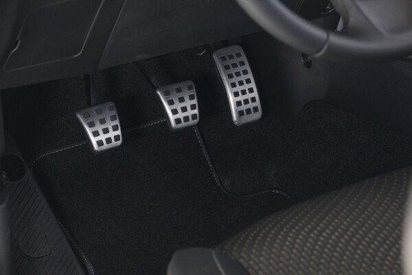 КОМПЛЕКТ СПОРТИВНИХ НАКЛАДОК НА ПЕДАЛІ