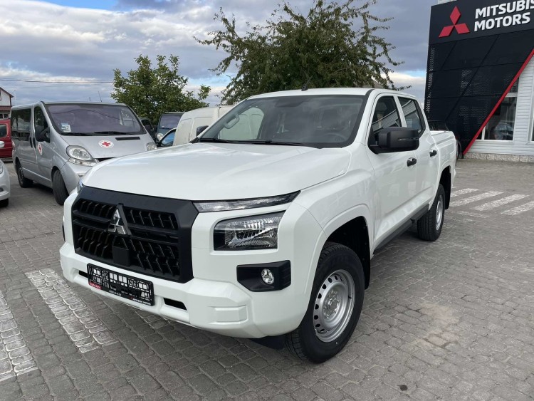 Новий L200 TD MT INVITE