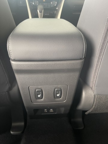 ECLIPSE CROSS 2.0 CVT INTENSE