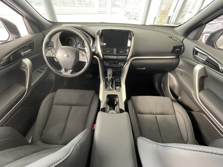 ECLIPSE CROSS 2.0 CVT INTENSE